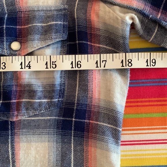 Hollister Pastel Plaid Flannel Shirt Sz M - Picture 9 of 11
